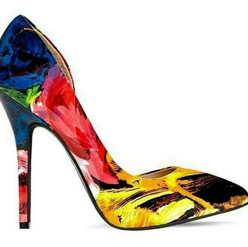 Multi Color Pump - image 1